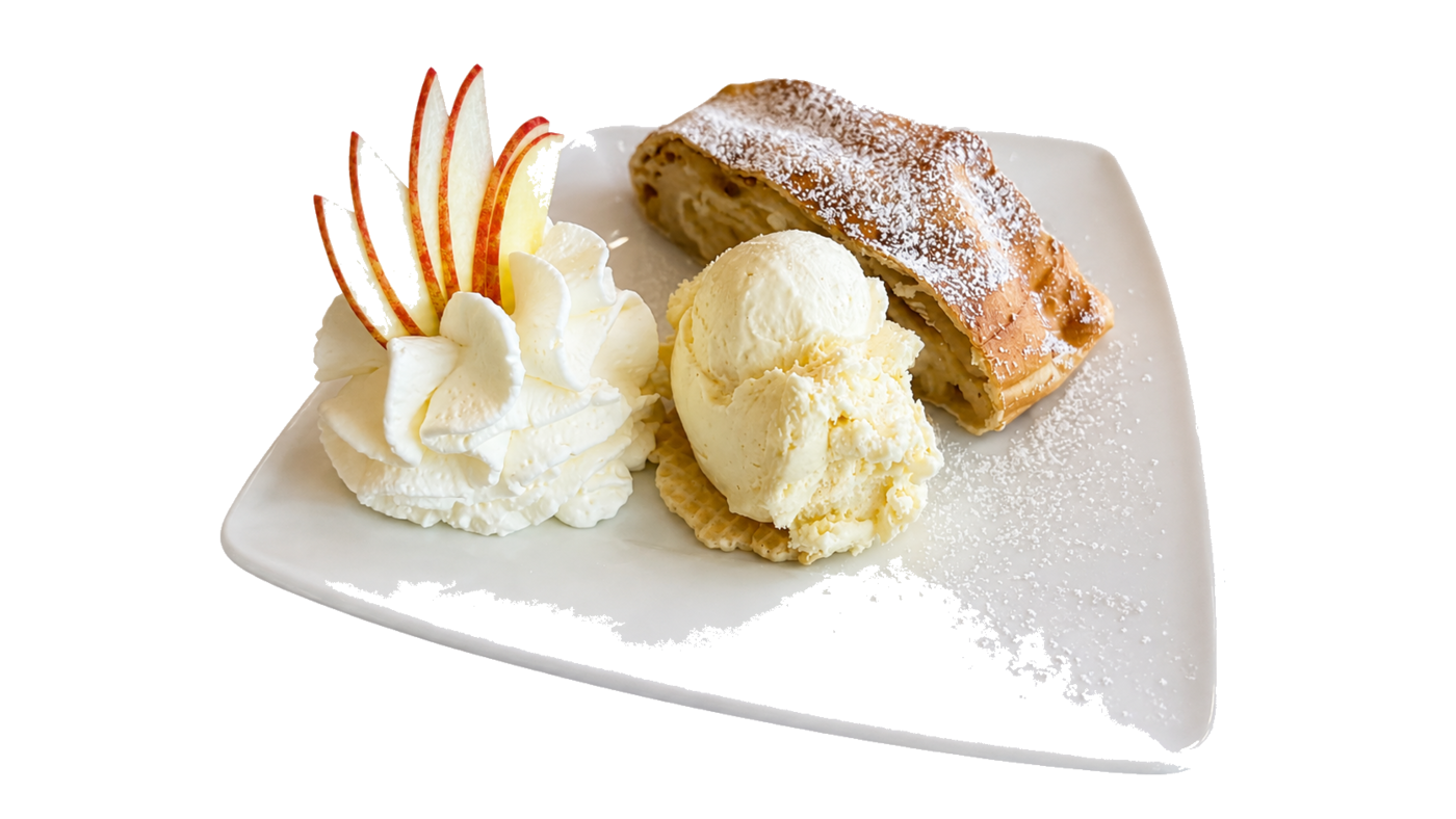 Warmer Apfelstrudel mit Eis und Sahne